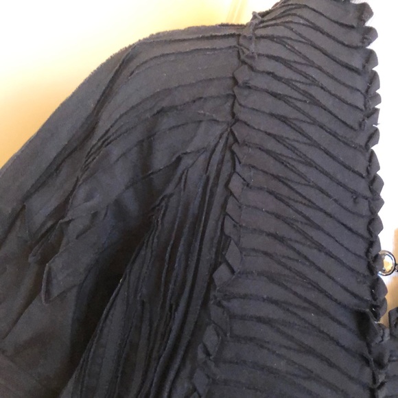 BCBGMAXAZRIA black short jacket - Picture 3 of 7